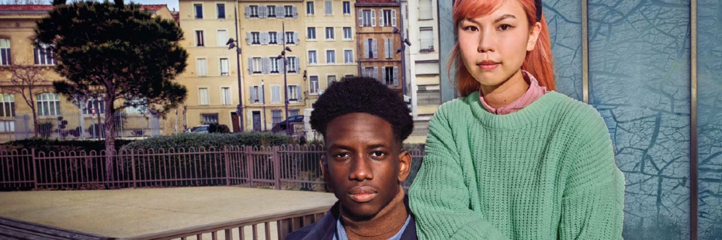 Deux jeunes étudiants en couverture du rapport intégré de La Banque Postale